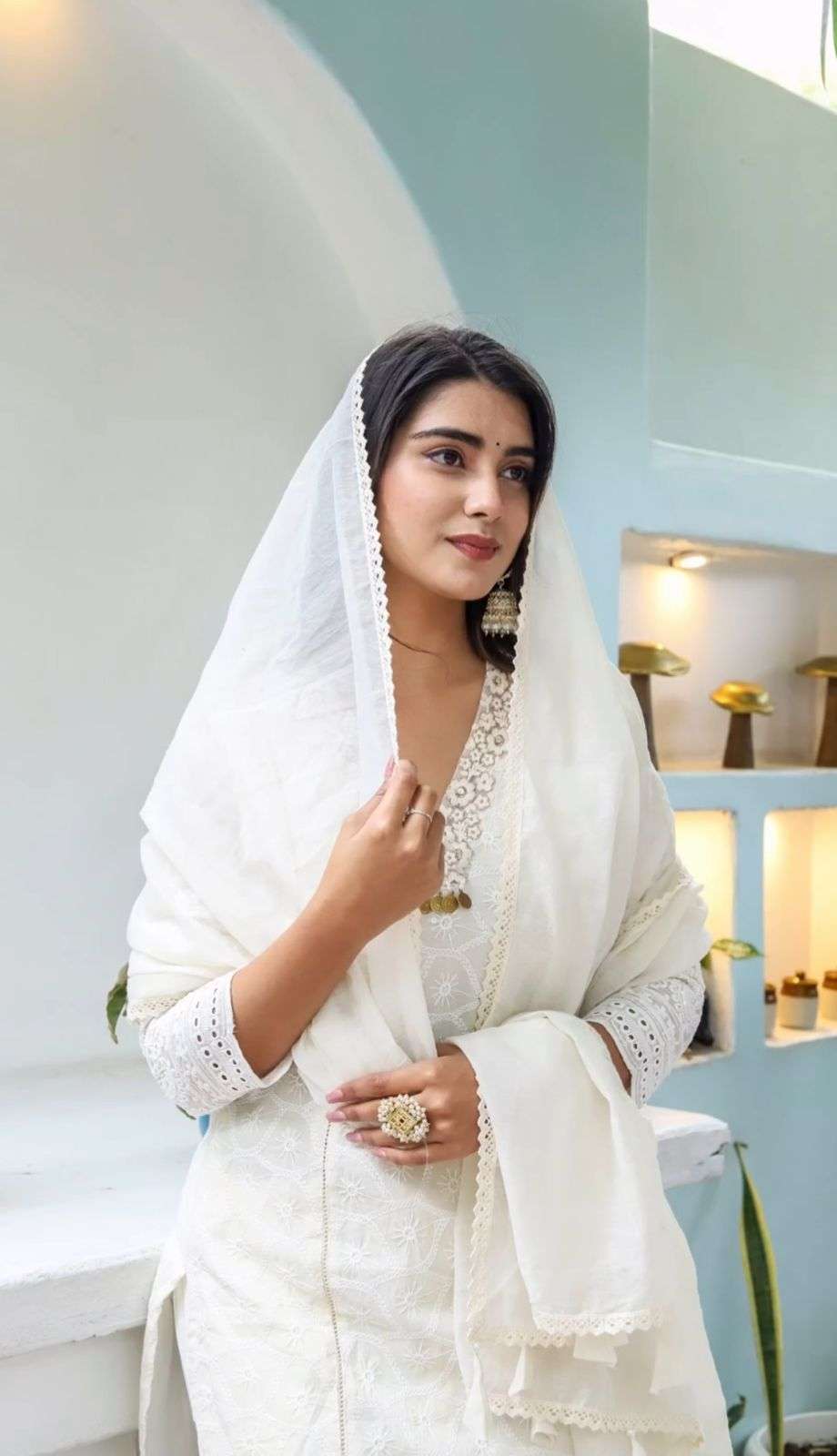 Chikankari Kurti Pant Set With Embroidered Lace And Chanderi Dupatta