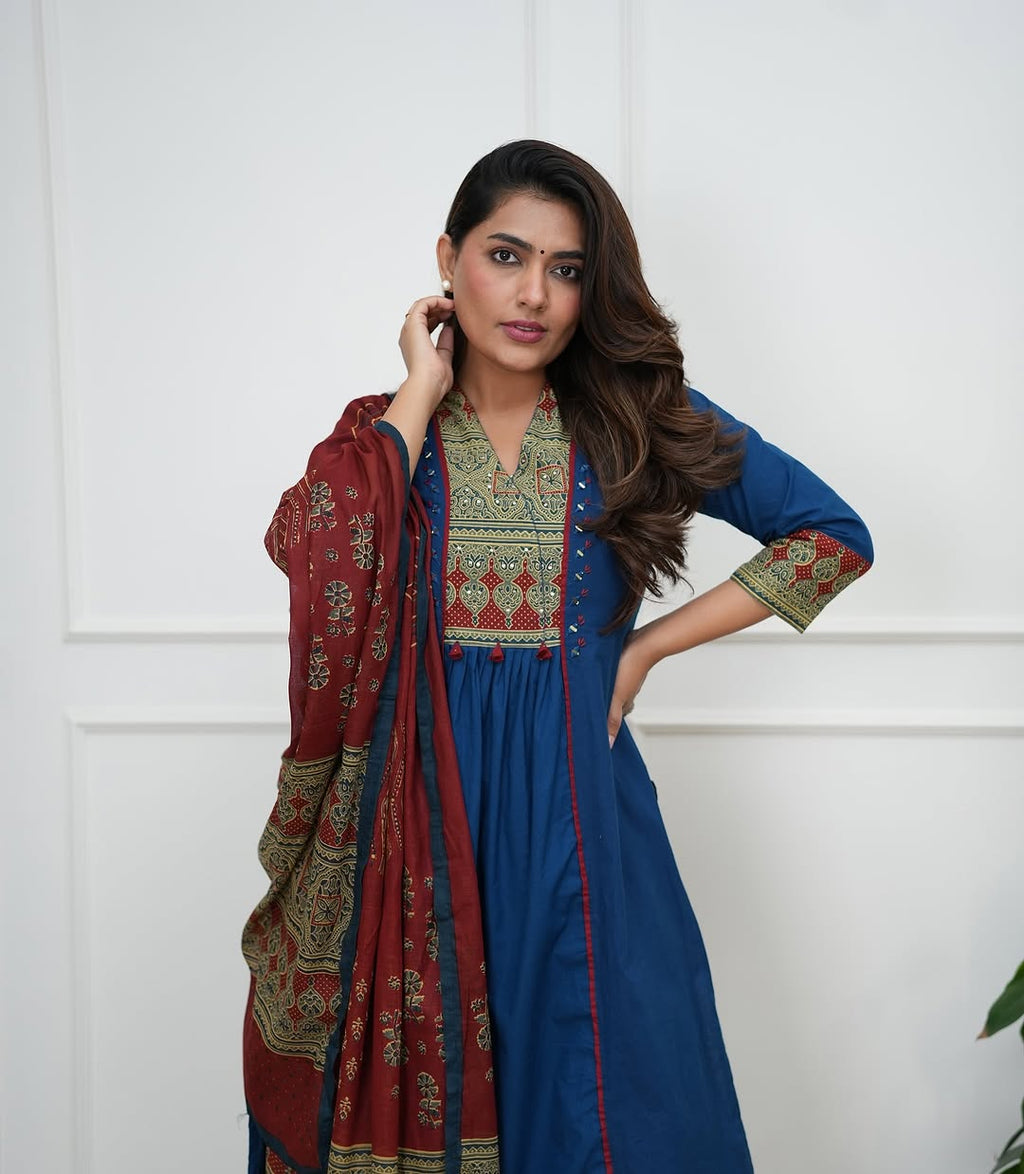 Elegant Navy Blue Ethnic Kurta Set with Printed Maroon Dupatta